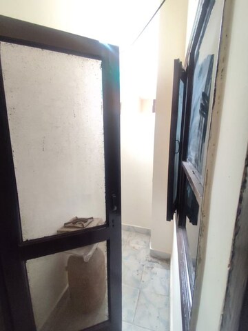 Furnished Amenities in 1 RK Builder Floor at Sector 19 – for Rent