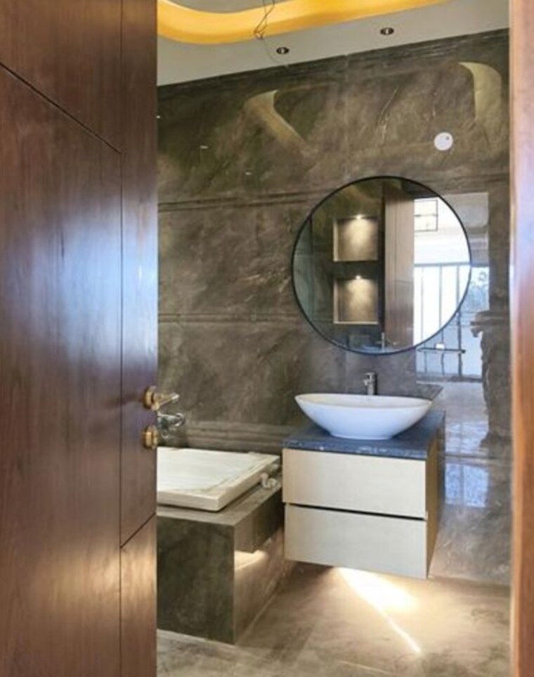 Bathroom, kohli-one-malibu-town 4 Bedroom 3600 Sq.Ft. Apartment In Sector 47 Gurgaon 10049452