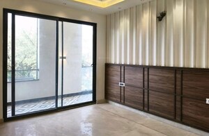 Room in 4 BHK Apartment at Kohli One Malibu Town, Sector 47 – for Sale