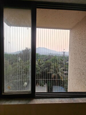 Room in 1 BHK Apartment at Ram Pushpanjali Residency, Owale – for Rent