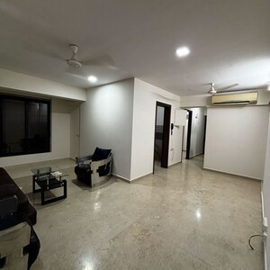 Room in 2 BHK Apartment at Goregaon East – for Rent