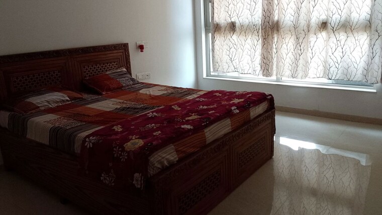 Bedroom, hiranandani-eagleridge-wing-a 2 Bedroom 740 Sq.Ft. Apartment In Thane West Thane 10049441