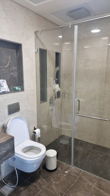 Bathroom in 3 BHK Apartment at Lokhandwala Minerva Mahalaxmi, Mahalaxmi – for Rent