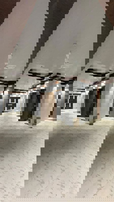 3 BHK 217 Sq.Yd. Apartment in Defence Enclave Noida