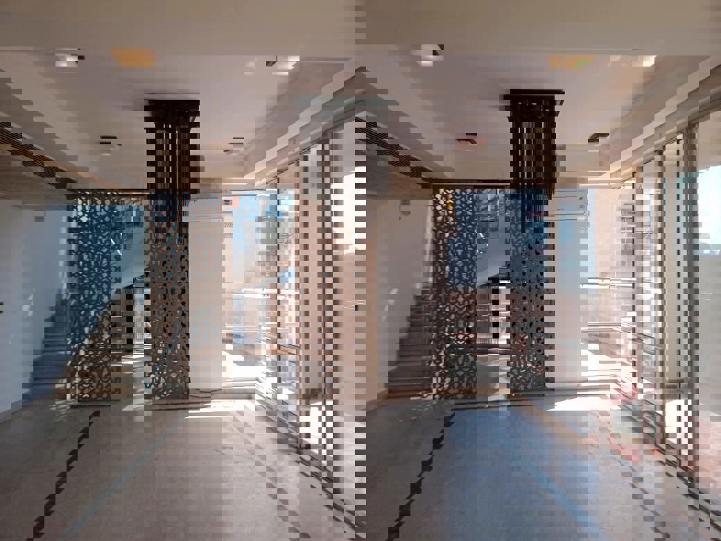 5 BHK + Servant Room,Extra Room 5335 Sq.Ft. Penthouse in Pearls Gateway Tower