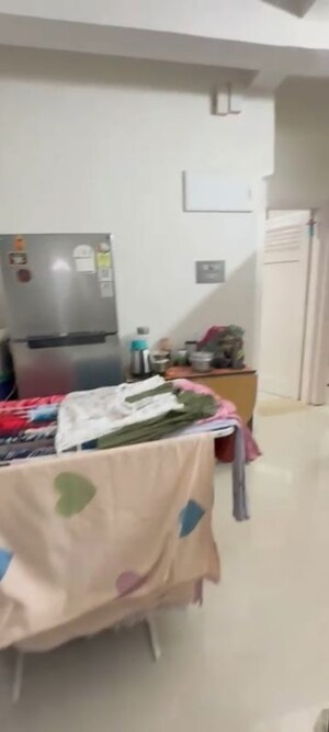 Team Area in 1 BHK Apartment at Agar Bazar – for Rent