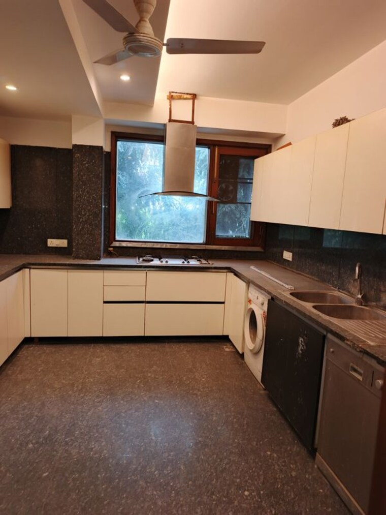 Kitchen, greater kailash ii 4 Bedroom 1000 Sq.Yd. Builder Floor In Greater Kailash ii Delhi 10049525