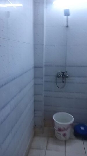 Bathroom in 1 BHK Builder Floor at Lajpat Nagar ii – for Rent