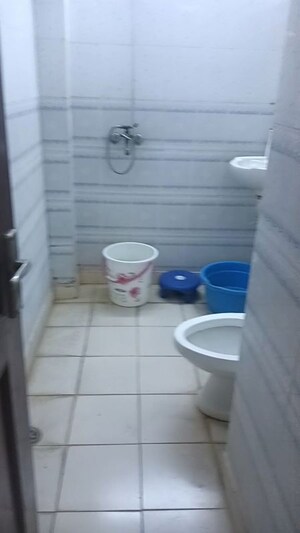 Bathroom in 1 BHK Builder Floor at Lajpat Nagar ii – for Rent