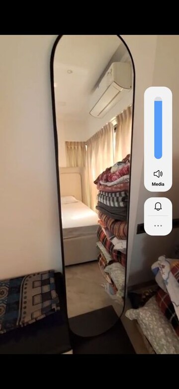 Bedroom in 2 BHK Apartment at Mahim – for Rent