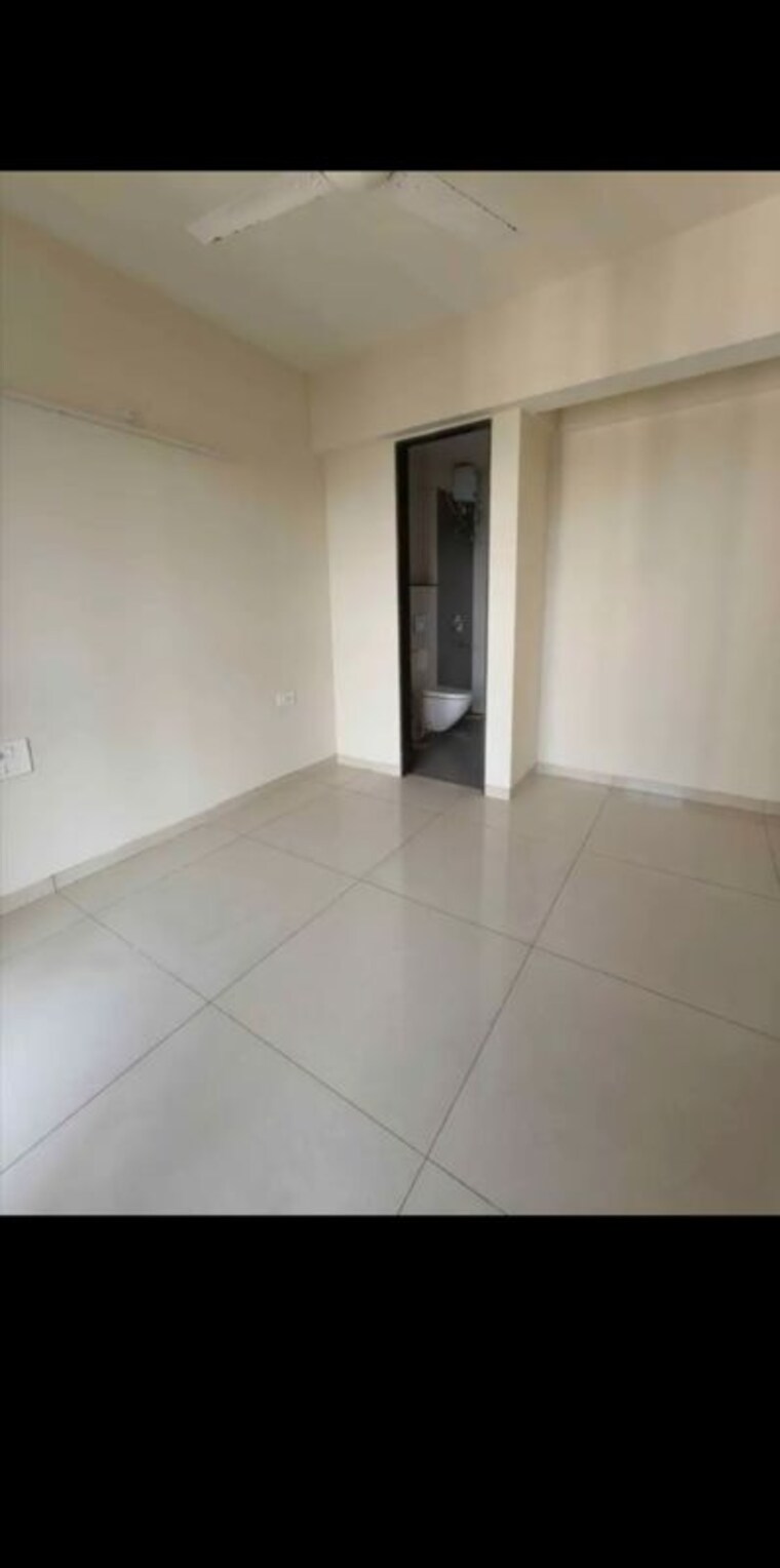 Room, hariom-sudhanshu-chs 2 Bedroom 840 Sq.Ft. Apartment In Vile Parle East Mumbai 10049541