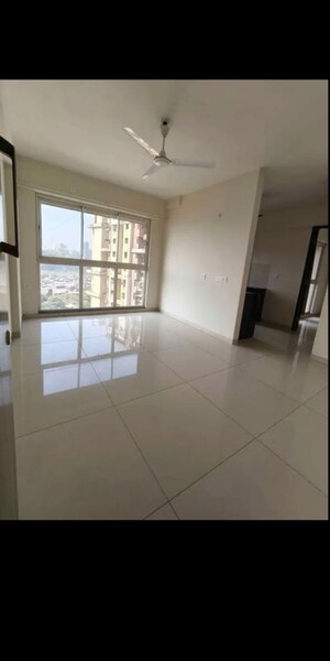 Room in 2 BHK Apartment at Hariom Sudhanshu CHS, Vile Parle East – for Rent