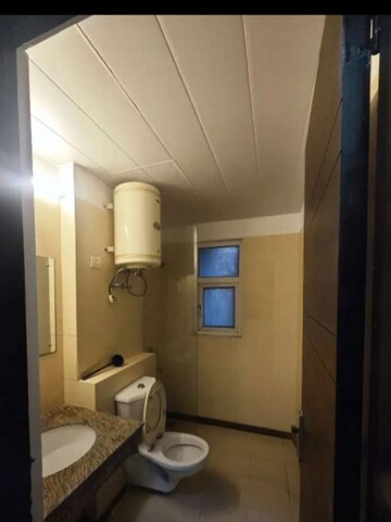 Master Bedroom in 3 BHK Apartment at Stellar Mi Citihomes, Omicron Iii Greater Noida – for Rent