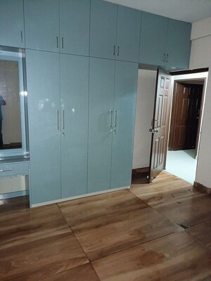 Room in 3 BHK Apartment at Trisulia – for Rent