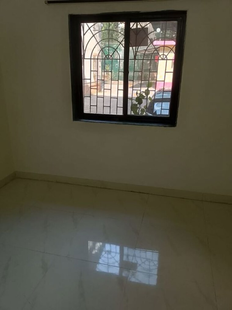 Room, garden-view-chs-sanpada 3 Bedroom 850 Sq.Ft. Apartment In Sanpada Navi Mumbai 10049582