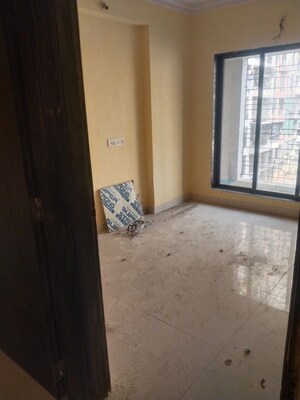 Room in 2 BHK Apartment at KT Emerald, Vasai East – for Rent