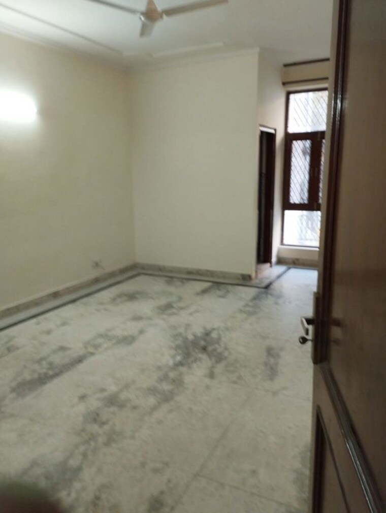 Room, panchsheel vihar 2 Bedroom 900 Sq.Ft. Apartment In Panchsheel Vihar Delhi 10049610