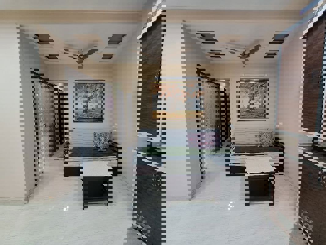 2 BHK 750 Sq.Ft. Apartment in Rashmi Regency