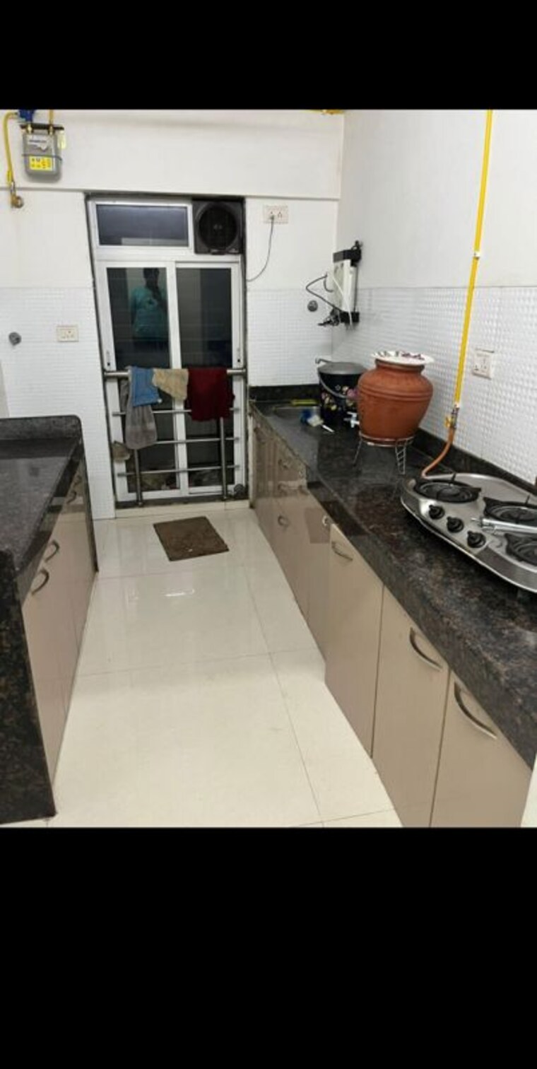 Balcony, subhash-udyan-darshan-chs 2 Bedroom 950 Sq.Ft. Apartment In Ghatkopar East Mumbai 10049619