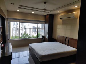 Bedroom in 3 BHK Apartment at Daseshwar Apartment, Walkeshwar – for Rent