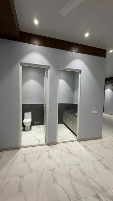 3 BHK Apartment For Sale in Defence Enclave Noida, Sector 44