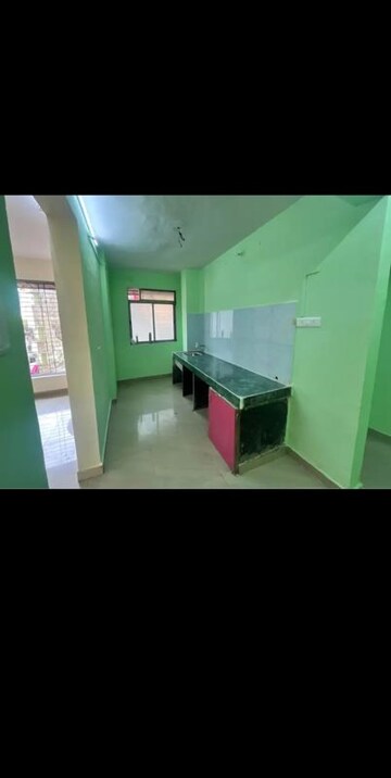 Master Bedroom in 2 BHK Apartment at Chetan Apartment Ghatkoper, Ghatkopar East – for Rent