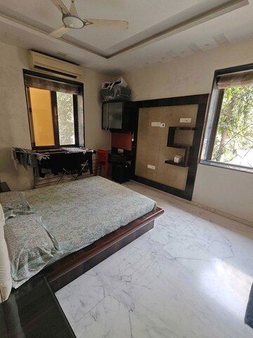 Room in 3 BHK Apartment at Punam CHS Malabar Hill, Malabar Hill – for Rent