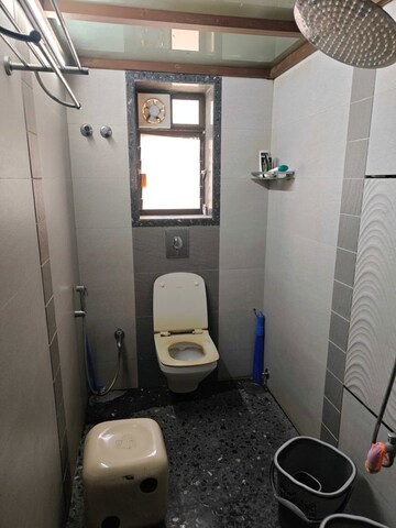 Bathroom in 3 BHK Apartment at Punam CHS Malabar Hill, Malabar Hill – for Rent