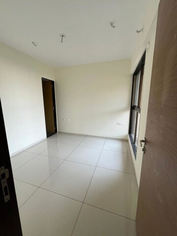 Bathroom in 1.5 BHK Apartment at Chandak 34 Park Estate, Goregaon West – for Sale