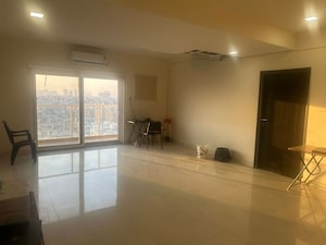 Room in 2 BHK Apartment at Lotus Grand, Kokapet – for Rent