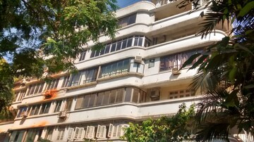 2 BHK Apartment – Exterior View View at Shyam Niwas CHS, Cumbala Hill - for Rent