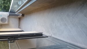 Staircase in 3.5 BHK Builder Floor at Saket – for Rent