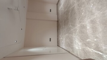 Room in 3.5 BHK Builder Floor at Saket – for Rent