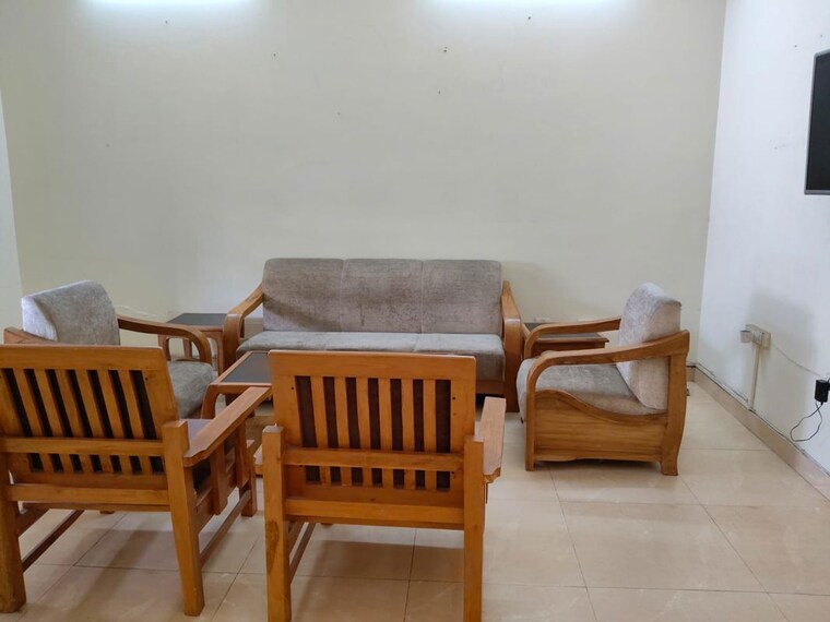 Living Room, gomti nagar 5 Bedroom 3200 Sq.Ft. Independent House In Gomti Nagar Lucknow 10049721