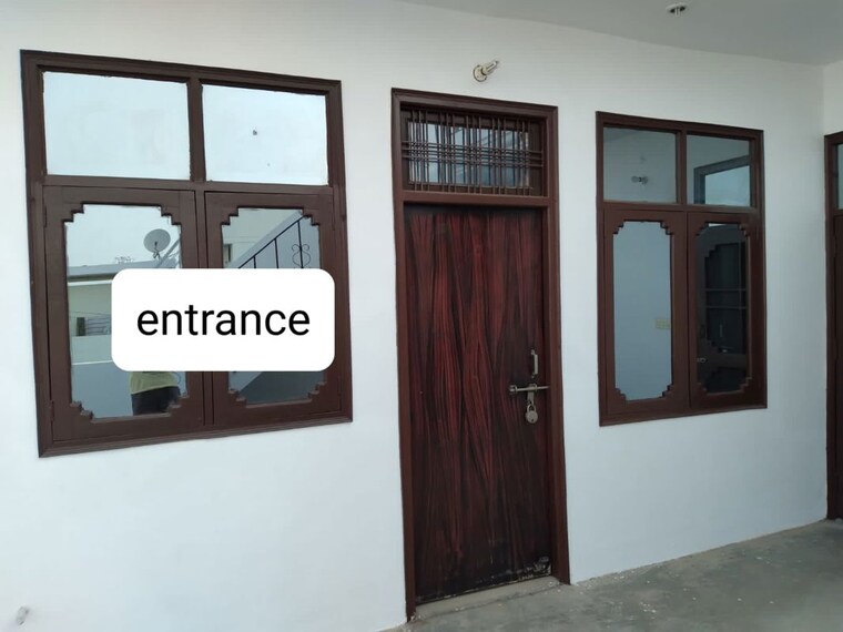 Room, hazratganj 3 Bedroom 1700 Sq.Ft. Builder Floor In Hazratganj Lucknow 10049687