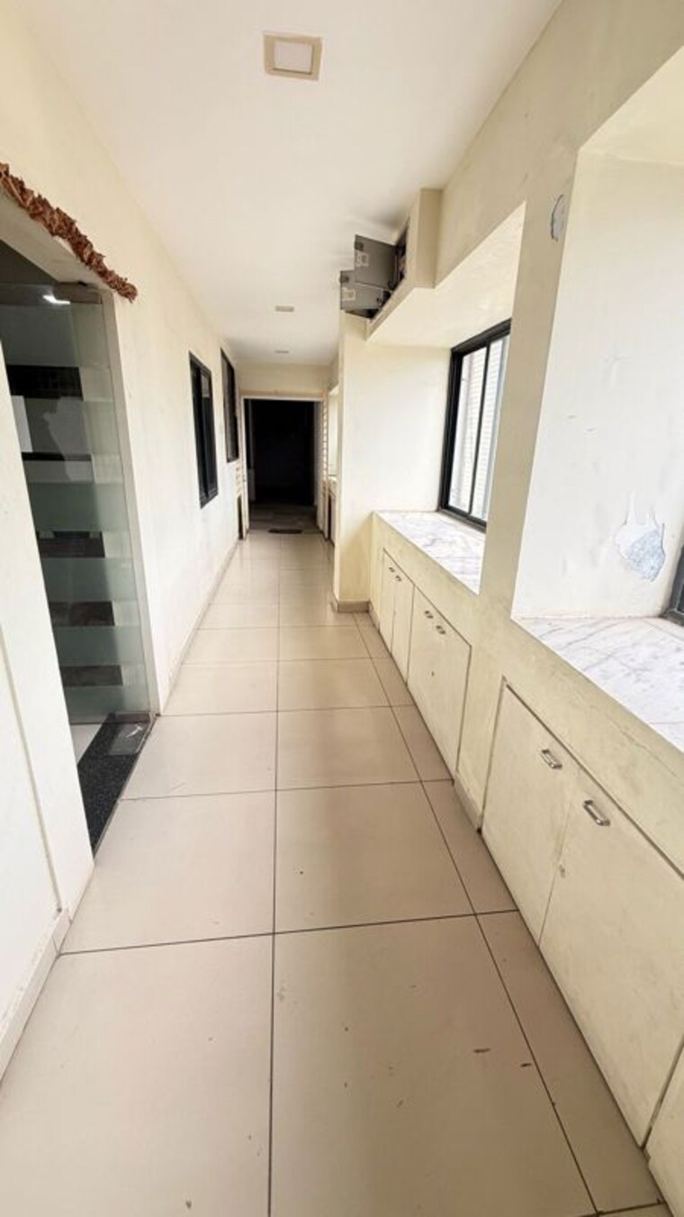 undefined, fatehgunj Commercial Office Space 1200 Sq.Ft. In Fatehgunj Vadodara 10049755