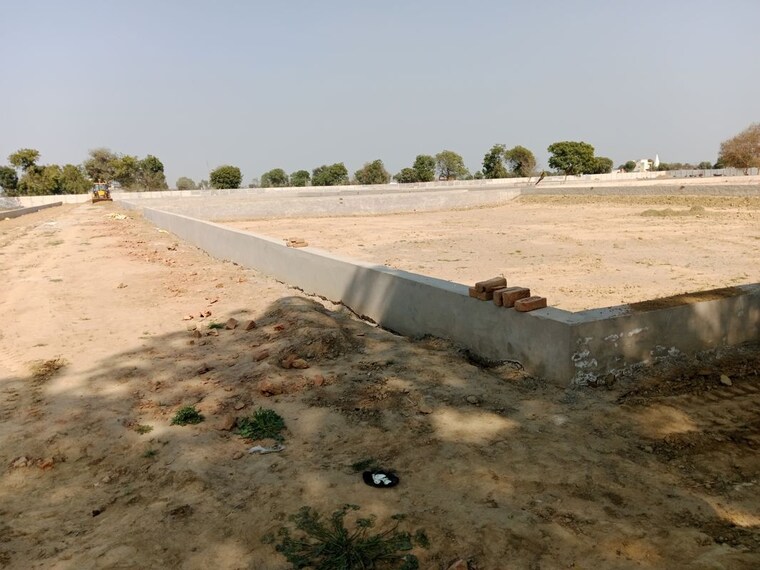 undefined, gwalior road  100 Sq.Yd. Plot In Gwalior Road Agra 10049775