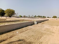 Plot For Sale in Gwalior Road