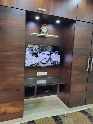 Furnished Amenities in 3 BHK Apartment at Andheri West – for Rent