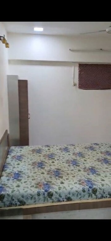 Room in 1 BHK Apartment at Acme Enclave, Malad West – for Rent