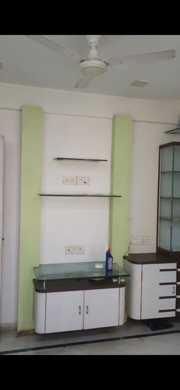 Furnished Amenities in 1 BHK Apartment at Acme Enclave, Malad West – for Rent