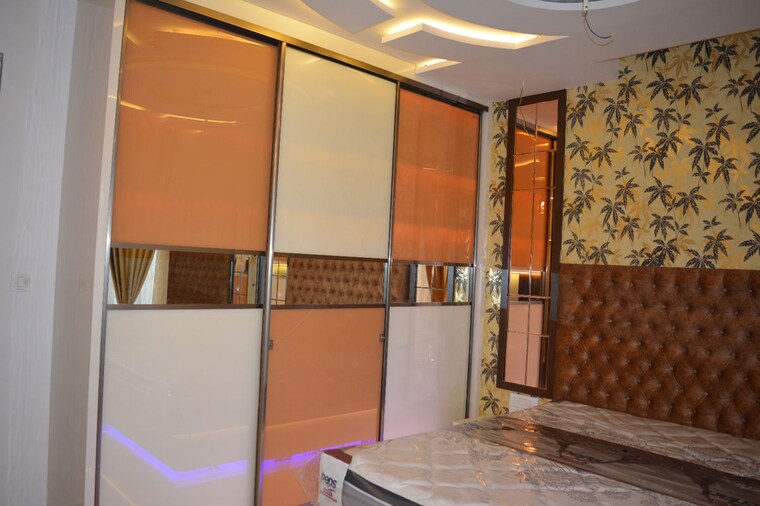 Room, pashmina-waterfront 3 Bedroom 1800 Sq.Ft. Apartment In Old Madras Road Bangalore 10049779