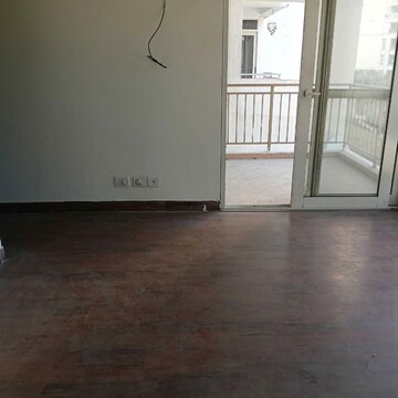 Room in 3 BHK Apartment at Jaypee Pavilion Heights III, Sector 128 – for Sale