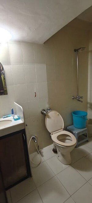 Bathroom in 2 BHK Apartment at NG Suncity, Kandivali East – for Rent