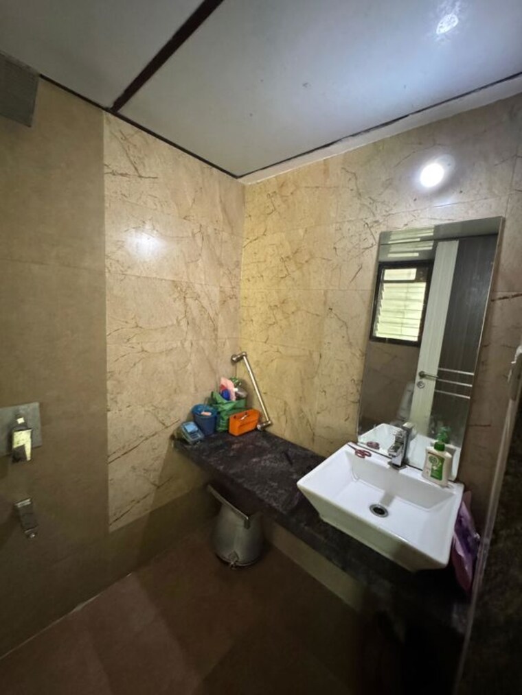 Attached Bathroom, kabra-nalanda 2 Bedroom 640 Sq.Ft. Apartment In Borivali West Mumbai 10049816