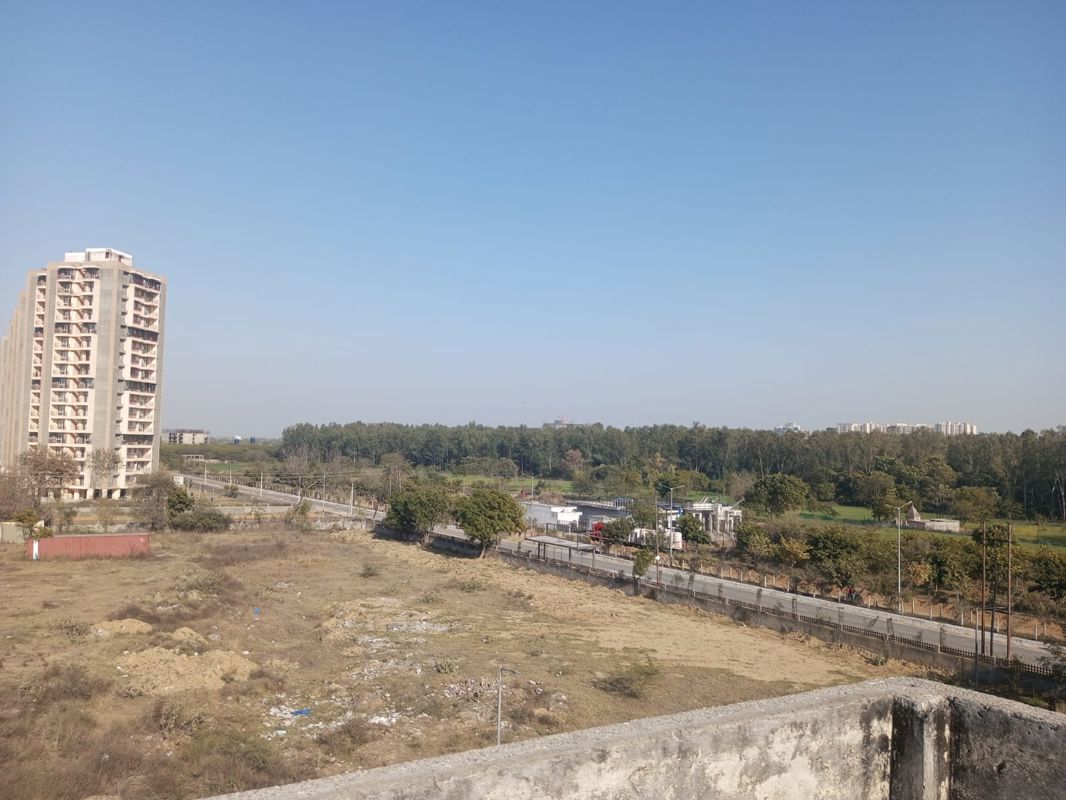 Plot For Sale in Habitech Hydepark