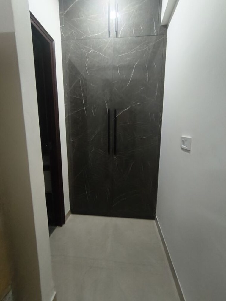 Bathroom, maya-green-lotus-utsav 3 Bedroom 2100 Sq.Ft. Apartment In International Airport Road Zirakpur 10049840