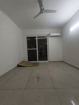 Room in 3 BHK Apartment at Maya Green Lotus Utsav, International Airport Road – for Rent