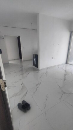 2 BHK + Extra Room Apartment For Rent in Opulent Sheetal Square