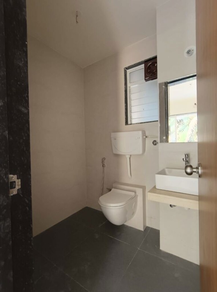 Bathroom, jvm-centrum 1 Bedroom 382 Sq.Ft. Apartment In Dhokali Thane 10049861
